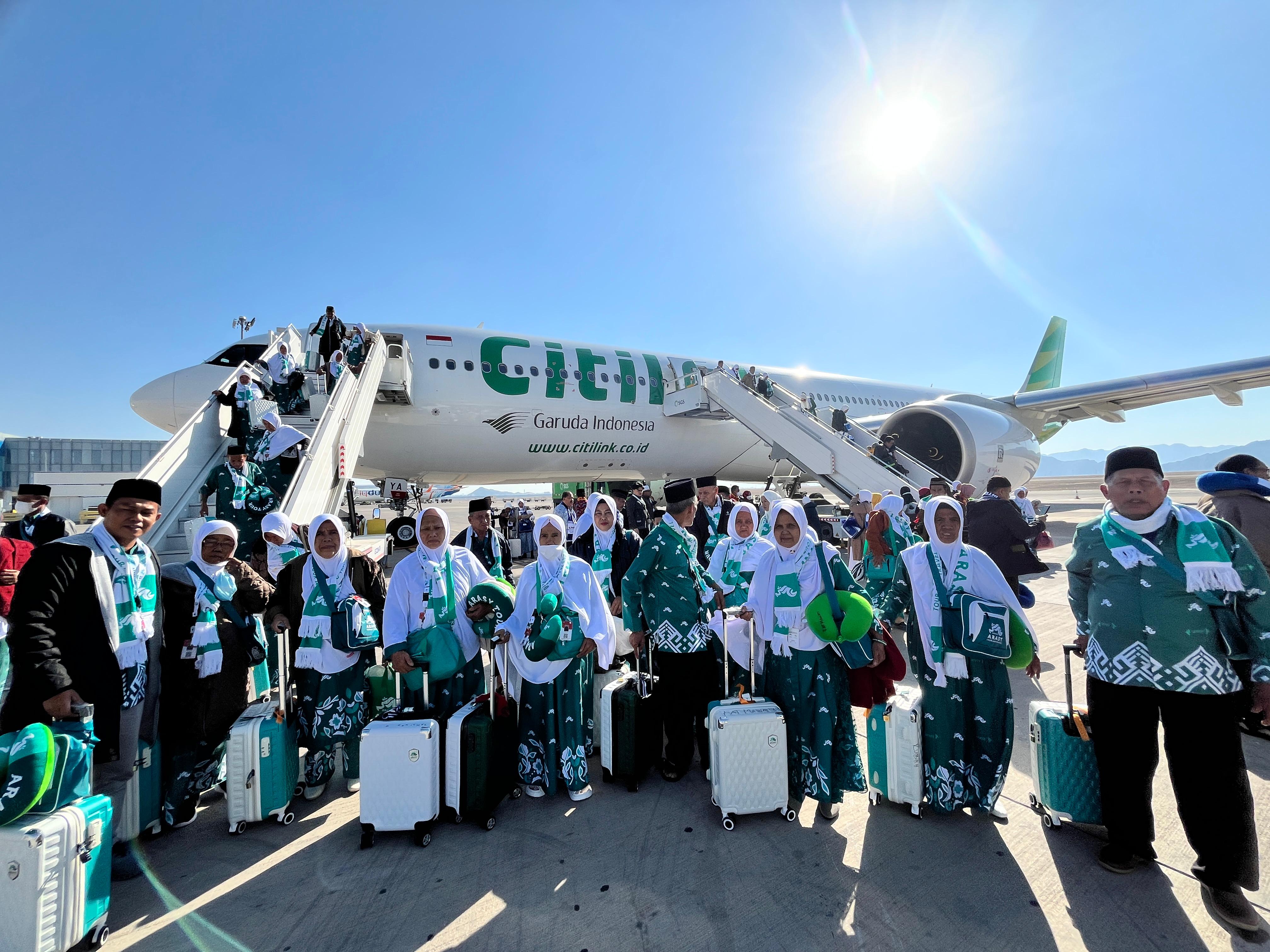 Tips Umrah Lancar dan Nyaman: Pengalaman Tak Terlupakan di Tanah Suci bersama Arasy Travel