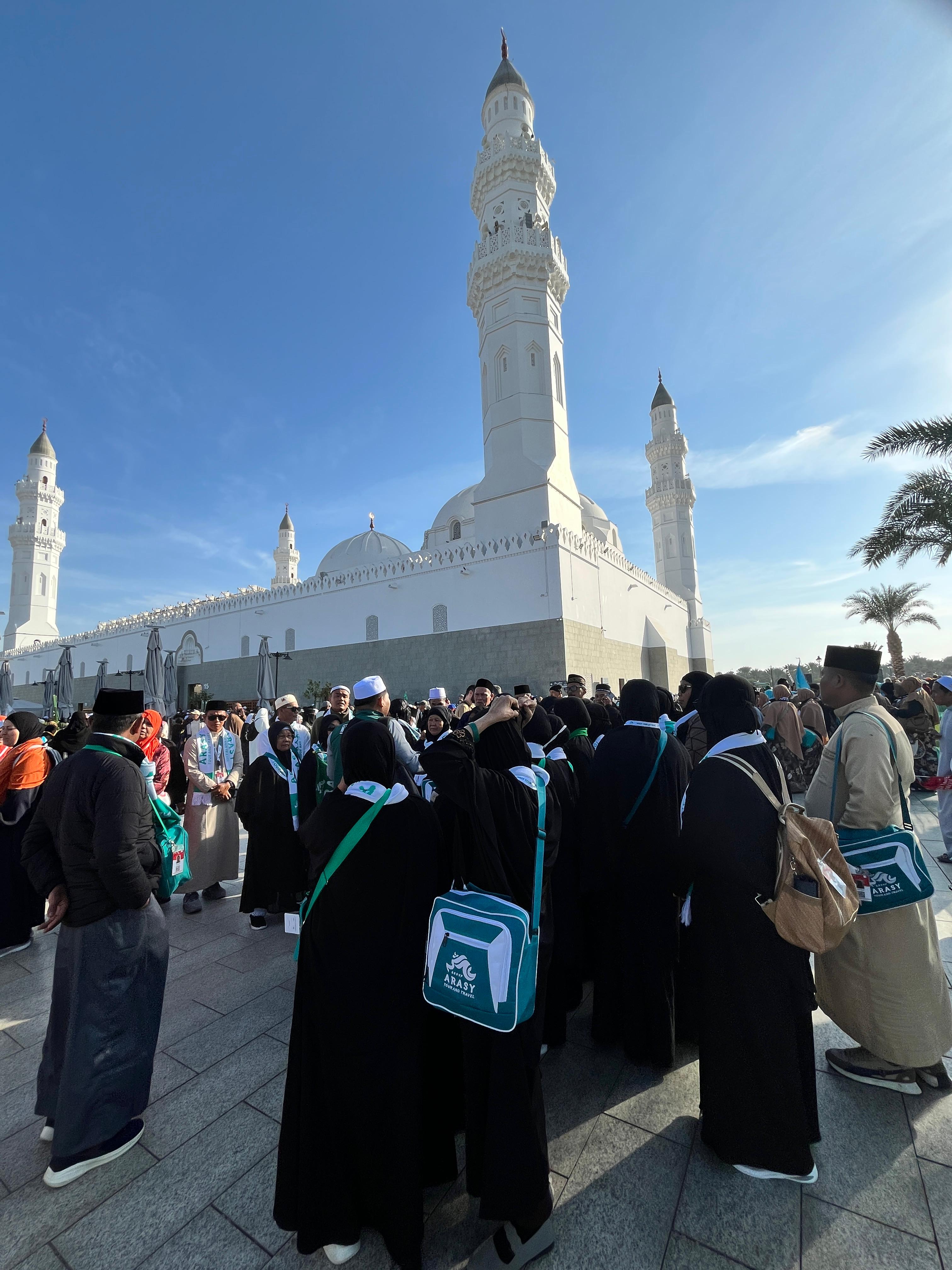 Tips Berangkat Umroh bagi Jomblo: Meningkatkan Kualitas Spiritual dan Mengisi Waktu dengan Produktif
