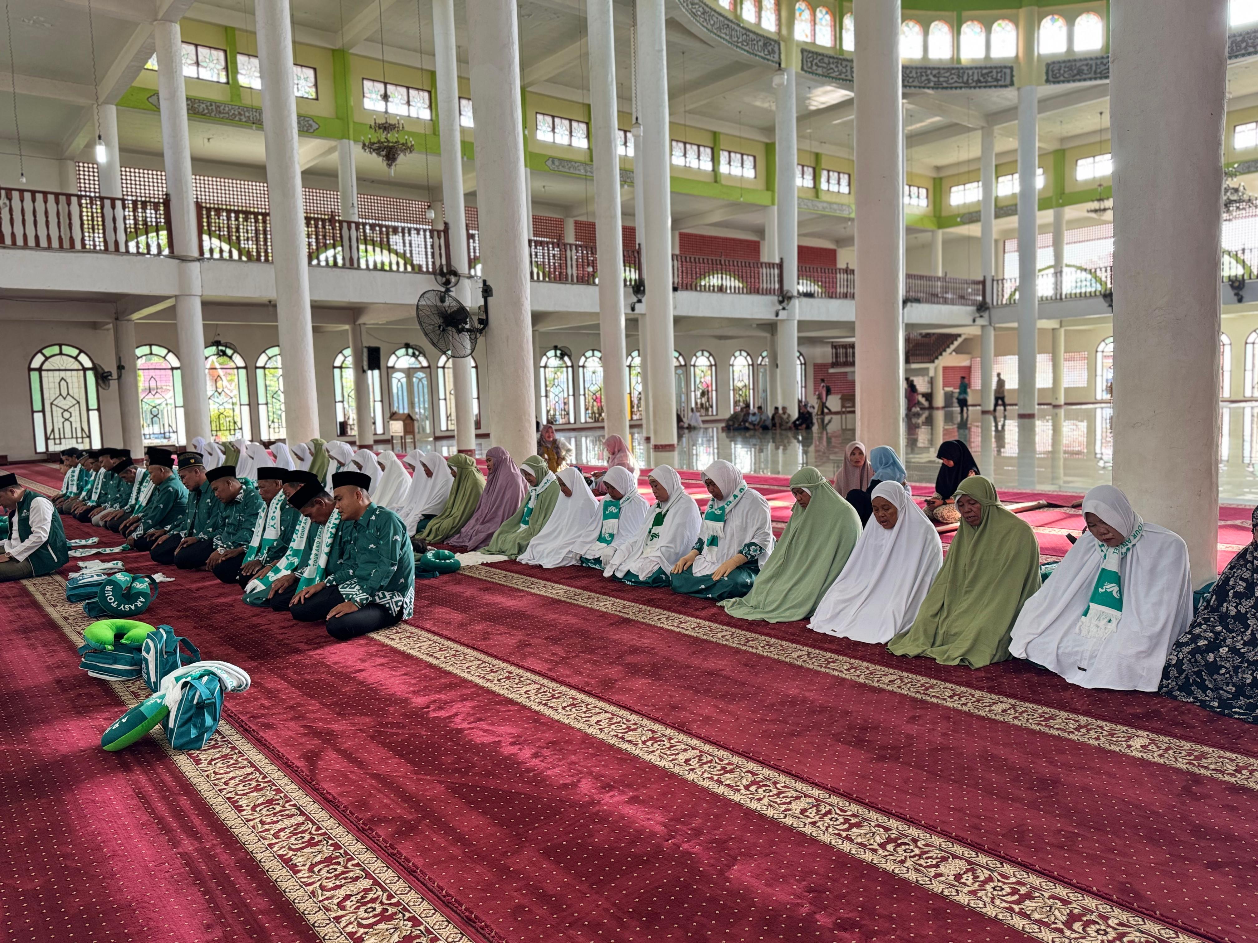 Kumpulan Doa Mustajab: Perbanyak Permohonan Selama Perjalanan Suci Umrah